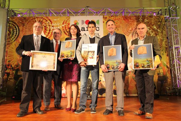 LA FEDERACIÓN DE ATLETISMO DE CASTILLA Y LEÓN RECIBE EL PREMIO ANTONIO RODRÍGUEZ, EN LA GALA DE LA ANOC