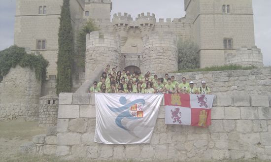 EL CASTILLO DE AMPUDIA, CONQUISTADO POR LOS CADETES DE CASTILLA Y LEON