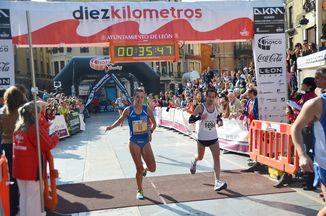 OSCAR FERNANDEZ Y DIANA MARTÍN, CAMPEONES AUTONÓMICOS DE 10 KM. EN RUTA