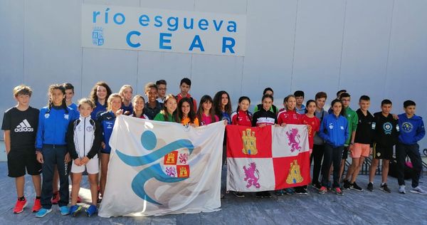 LAS SELECCIONES SUB 14 Y SUB 12 DE CASTILLA Y LEÓN CAMINO DE SANTOÑA