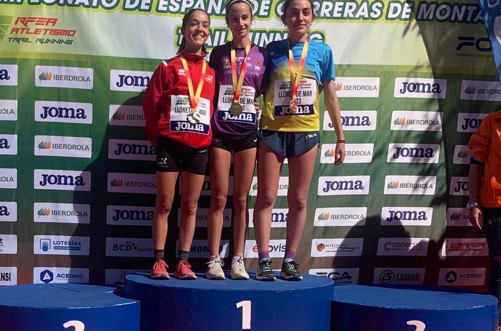 YARA LÓPEZ Y DANIEL SANZ, SUBEN AL PODIO EN EL NACIONAL DE TRAIL RUNNING